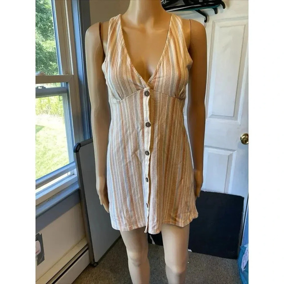 Pull & Bear Mini Dress Sz S Sexy Flirty Sleeveless V Neck Stretch Button Front - Picture 7 of 7